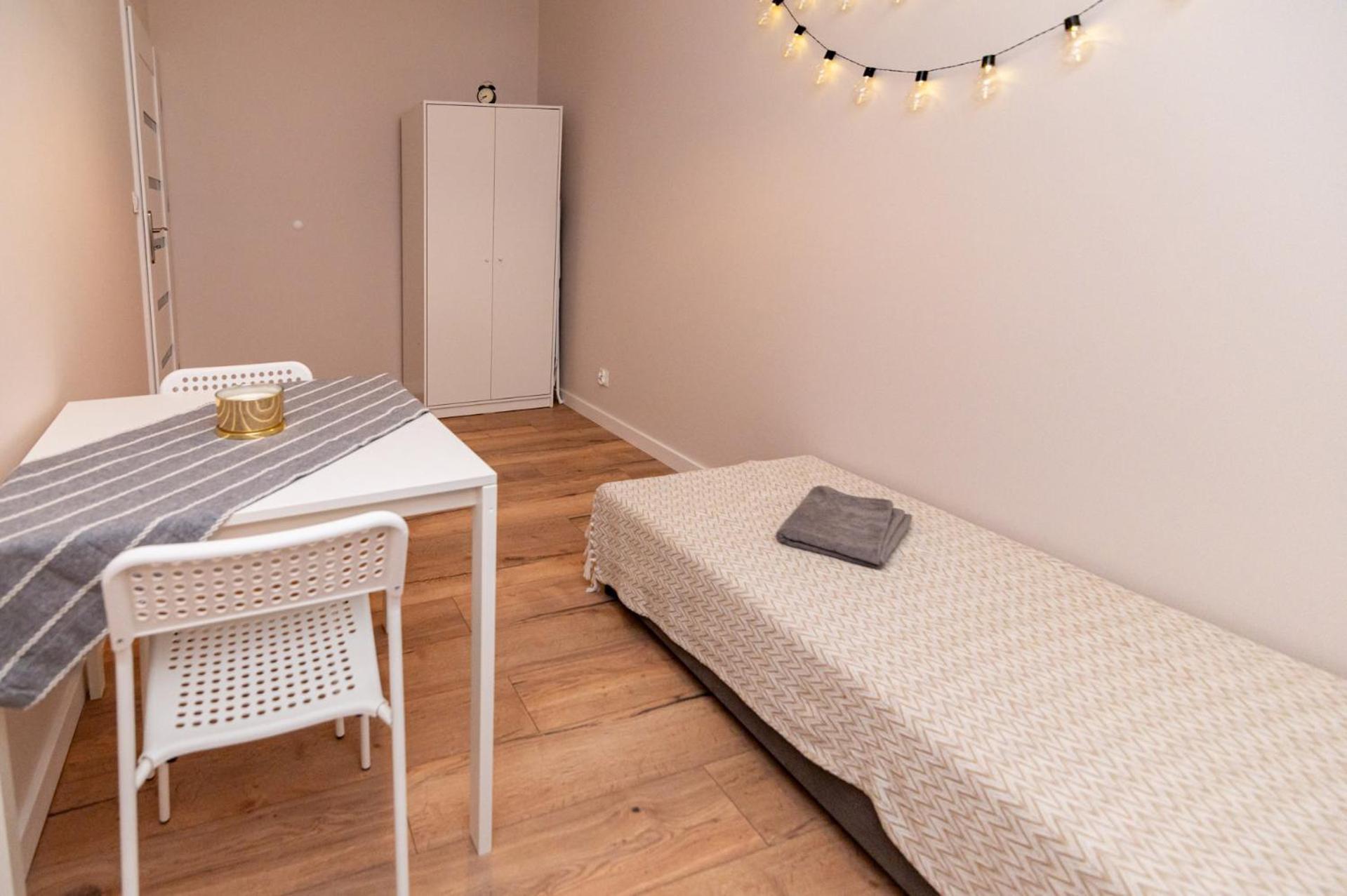 Regem Wola Apartment Warsaw Luaran gambar